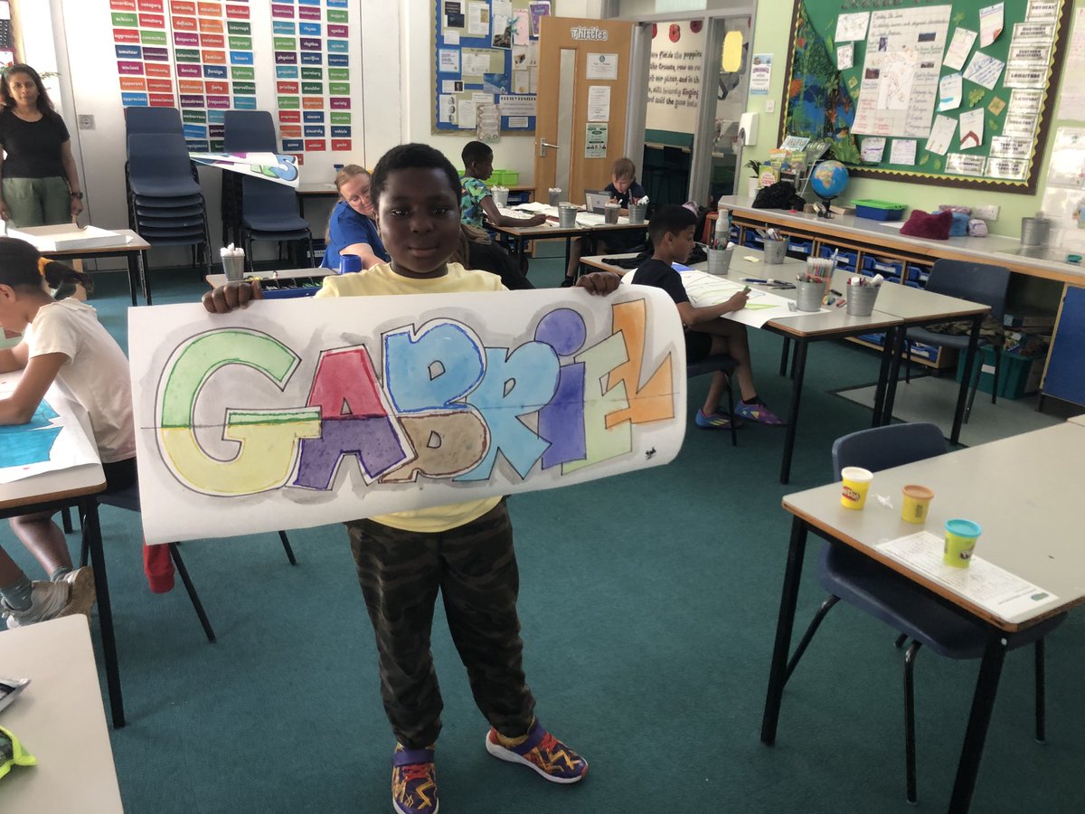 Mrs Small tweet media