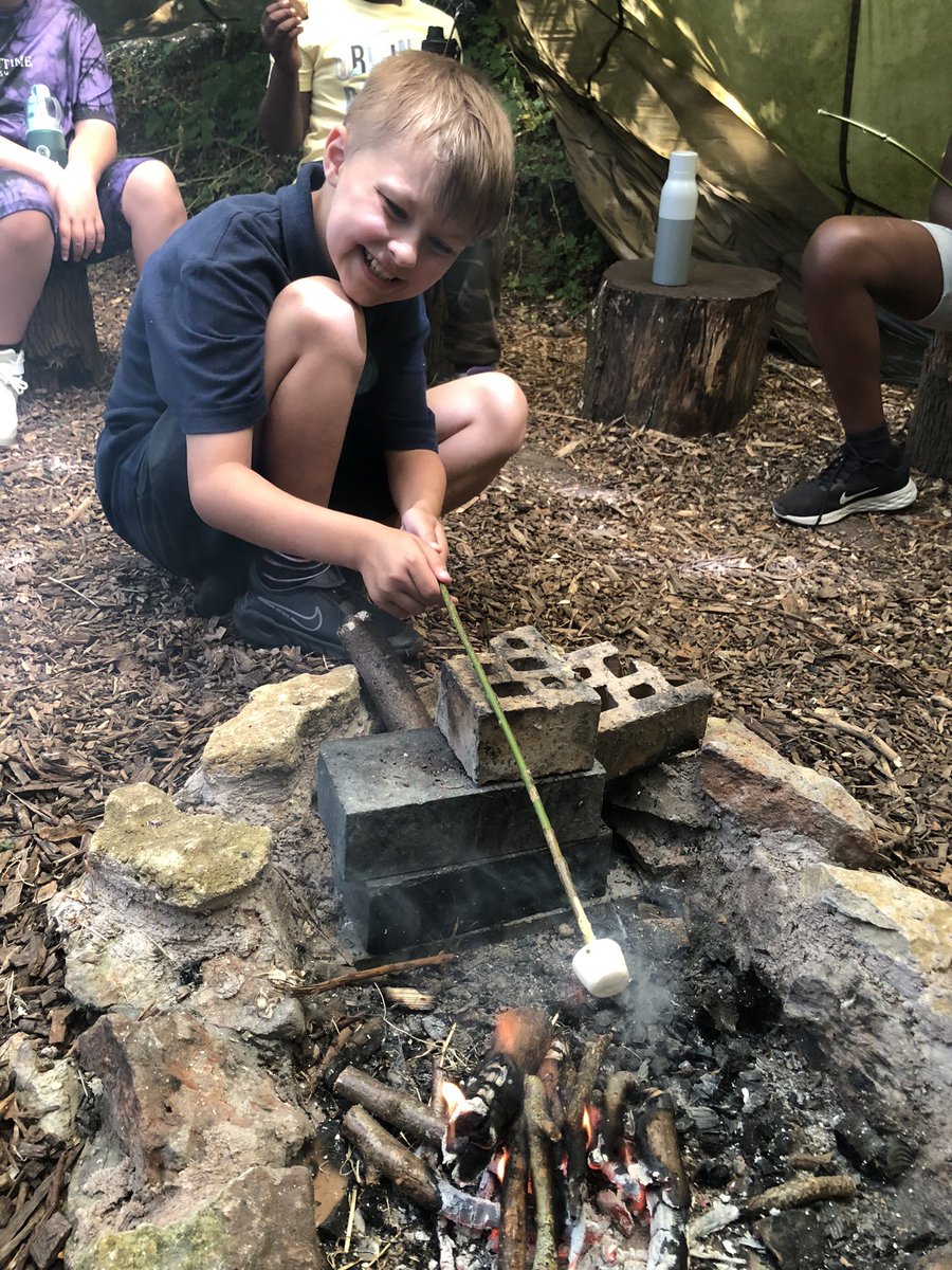 Mrs Small tweet media