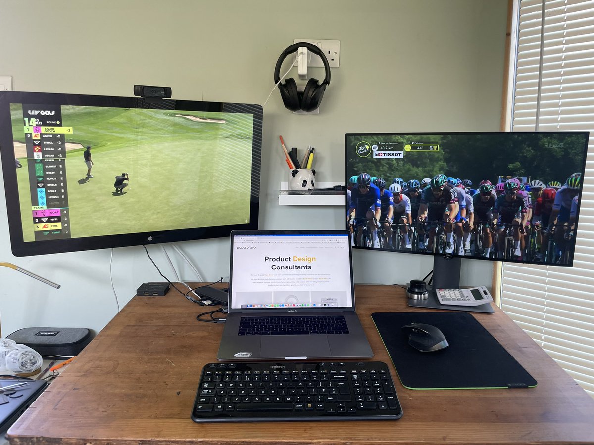 alexpullman's tweet image. Friday distractions with Feherty GO-GOOCH!! #liv #livbroadcast #livgolf #TdF2023