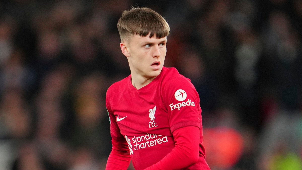 AnythingLFC_'s tweet photo. 🆕 Liverpool currently boast a full 25-man squad for this season's Europa League

If they don’t mind having Ben Doak ineligible for Europe next season, they are free to sign ONE overseas player!

✍️ @TheoSquiresECHO https://t.co/hiThc9uSKR