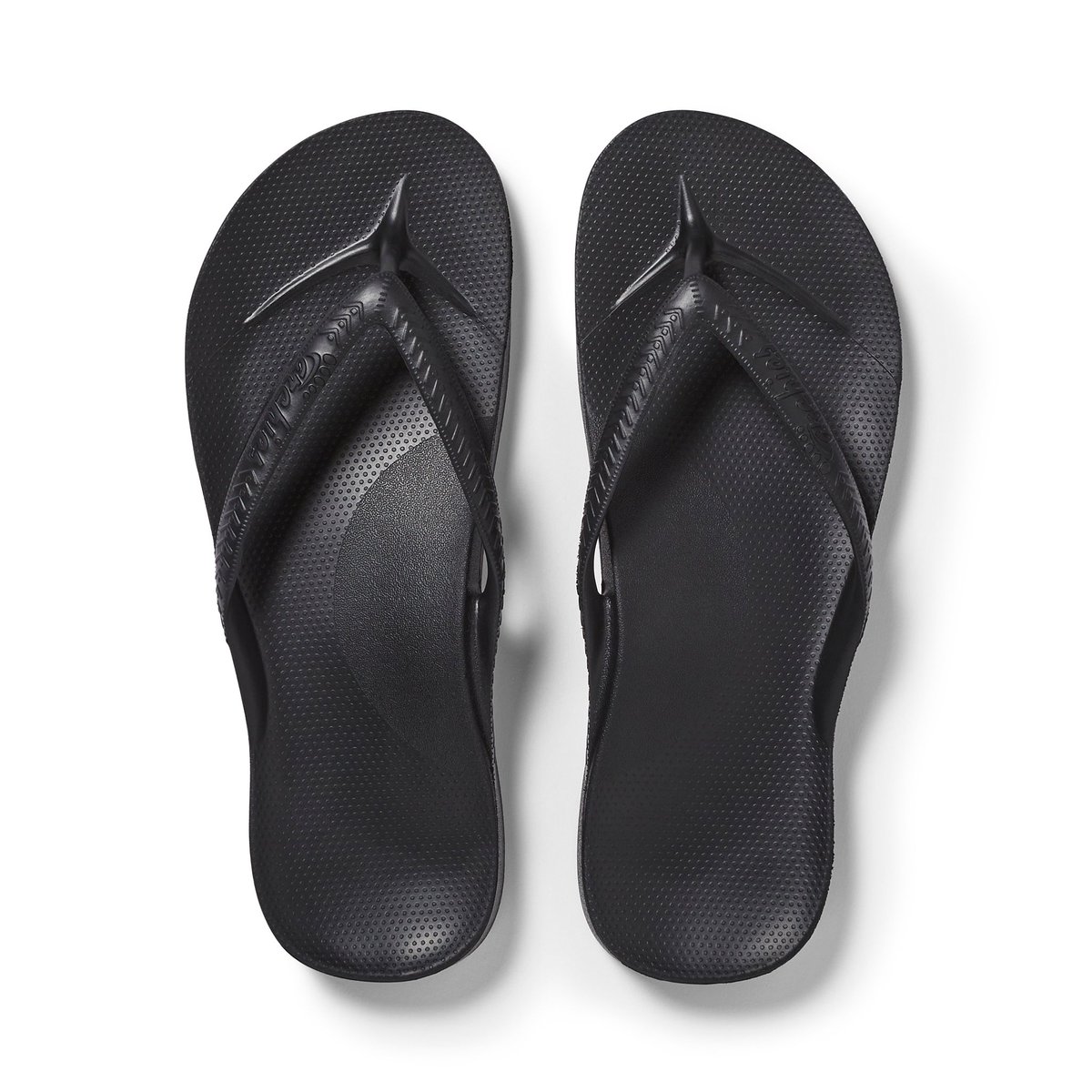 Rifovand's tweet photo. Uitspraak van kleindochter van 4yo ; ”oma,  jij hebt flopflippers  hè?” 😊😂🩴🩴
#ikrekenhetgoed 
#flipfloppers https://t.co/zZFS2zMIvp