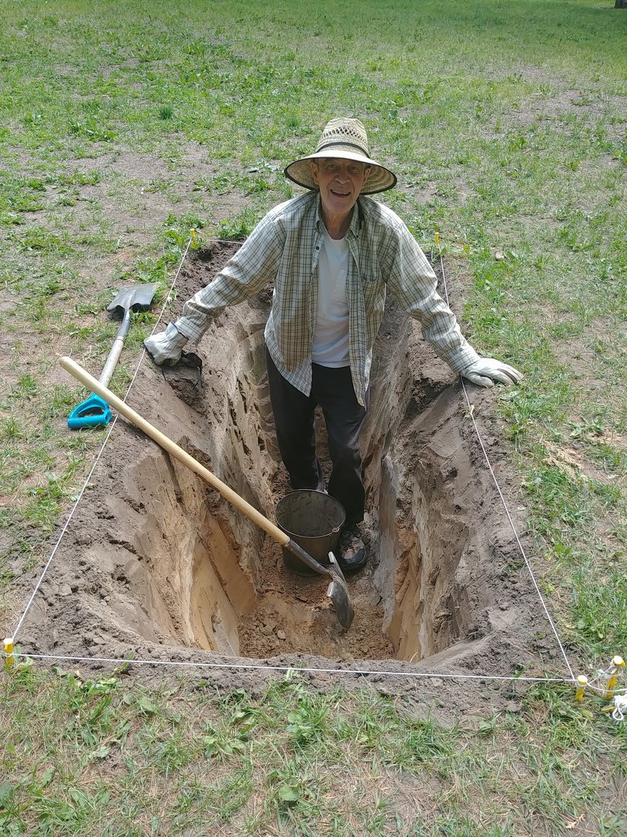 InterArtsMatrix's tweet image. Some photographs from Robert Achtemichuk's residency at #aholeintheground.