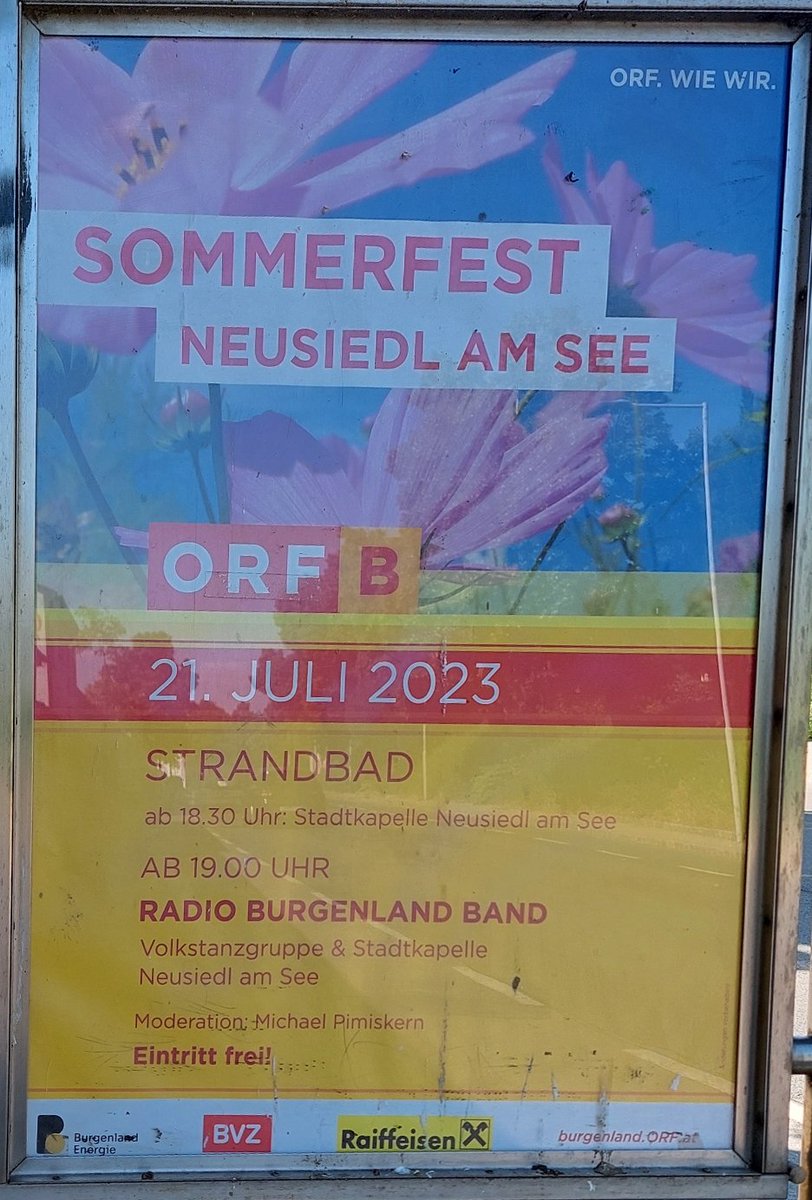 KaiserUngarn's tweet photo. Eure #Haushaltsabgabe bei der Arbeit.
Jedes #Landesstudio hat eine eigene Band und/oder ein eigenes Orchester. Wie auch Ö1.
#ORF rockt! https://t.co/i13PBBWLY3