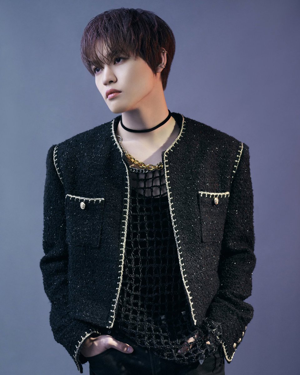 winlelenct's tweet photo. The choker though 😭 https://t.co/jqIilYUxCn