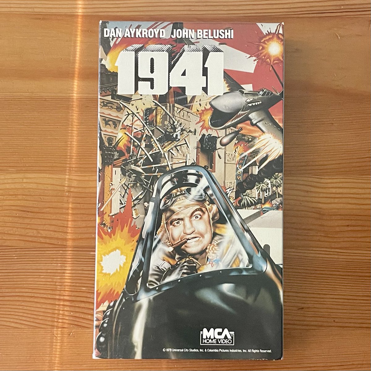 “My name is Wild Bill Kelso, and don't you forget it.”

#vhs #videotape #vhstape #70s #70smovie #1941movie #stevenspielberg #johnbelushi #danaykroyd #timmatheson #treatwilliams #nancyallen #johncandy #nedbeatty #christopherlee #toshiromifune #warrenoates #robertstack #joeflaherty