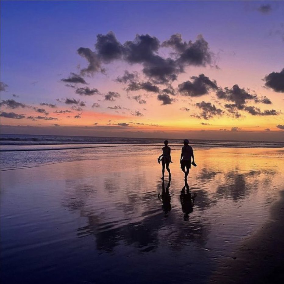 CurtisSChin's tweet image. 43 hours. 3 countries. 🇹🇭🛫🛬🇧🇳🛫🛬🇮🇩 #lifeinSoutheastAsia — I’m sticking around a bit longer at this last stop…  #goodtobeback 👋 @fayfeeney @dinopattidjalal @USAmbIndonesia