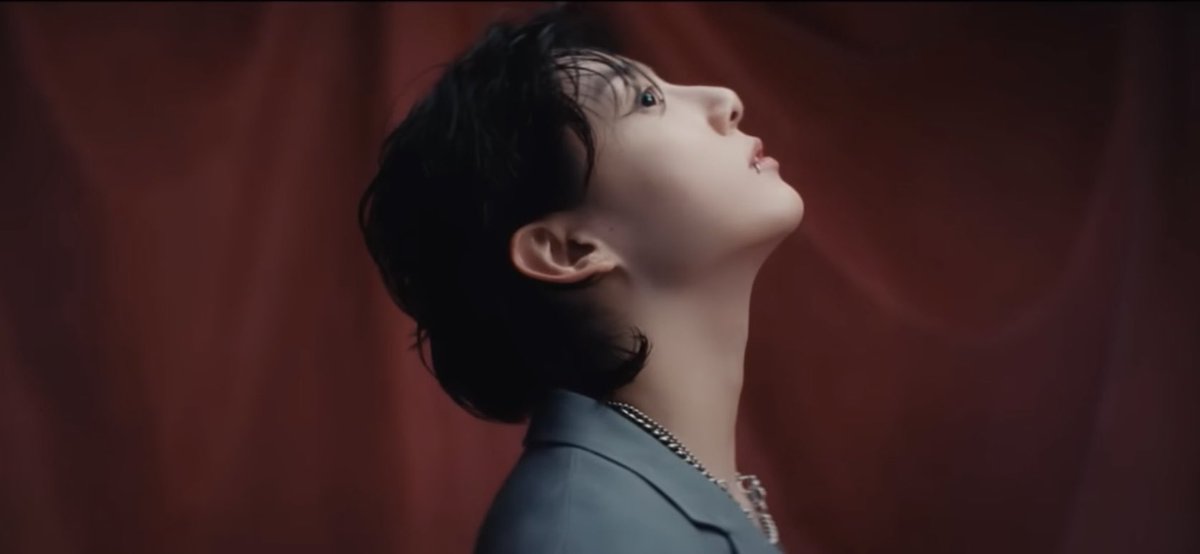 kookpiics's tweet image. jungkook is so handsome