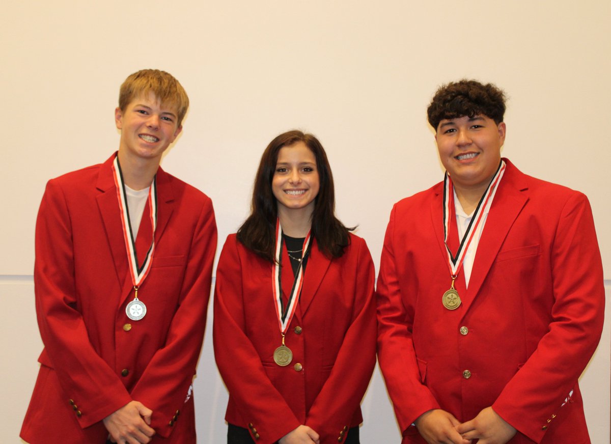 MprusaMarla's tweet photo. Congratulations to Carson Heard, Hailey Knapp and Melvin Delgado who received gold medals in the Sports Nutrition Level 2 STAR Event at the 2023 FCCLA National Leadership Meeting in Denver! https://t.co/2JBXhIsCsQ
