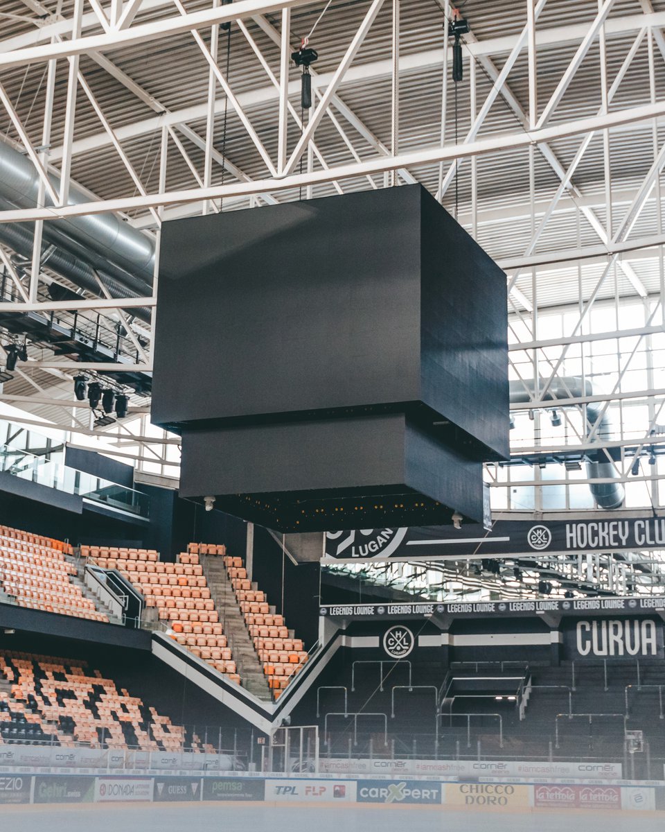 📣 Grandi notizie per tutti i nostri tifosi! Abbiamo appena installato un NUOVO CUBO alla Cornèr Arena che renderà la vostra esperienza in pista ancora più straordinaria! 

Ringraziamo il nostro partner EMME per l'ottimo lavoro 🙌

#LVGA #LaPartitaIniziaConVoi