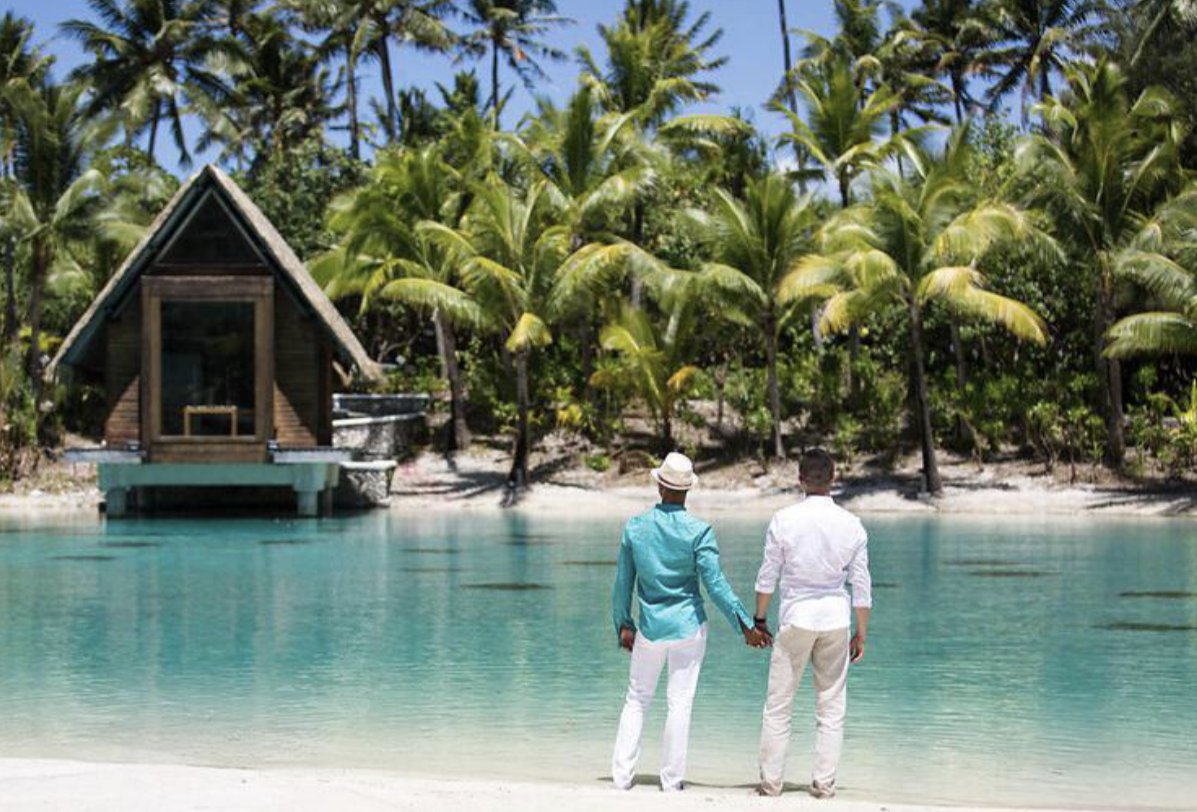 Sunnystarr1's tweet photo. Can't decide on the perfect honeymoon destination? Let KJH World Travel help you plan the trip of a lifetime. From romantic sunsets to luxurious accommodations, we've got you covered. #Honeymoon  #honeymoontravel #travelagent #kjhworldtravel #loveislove #LGBTfriendly 💕🥂 https://t.co/DWepwZ7UEg