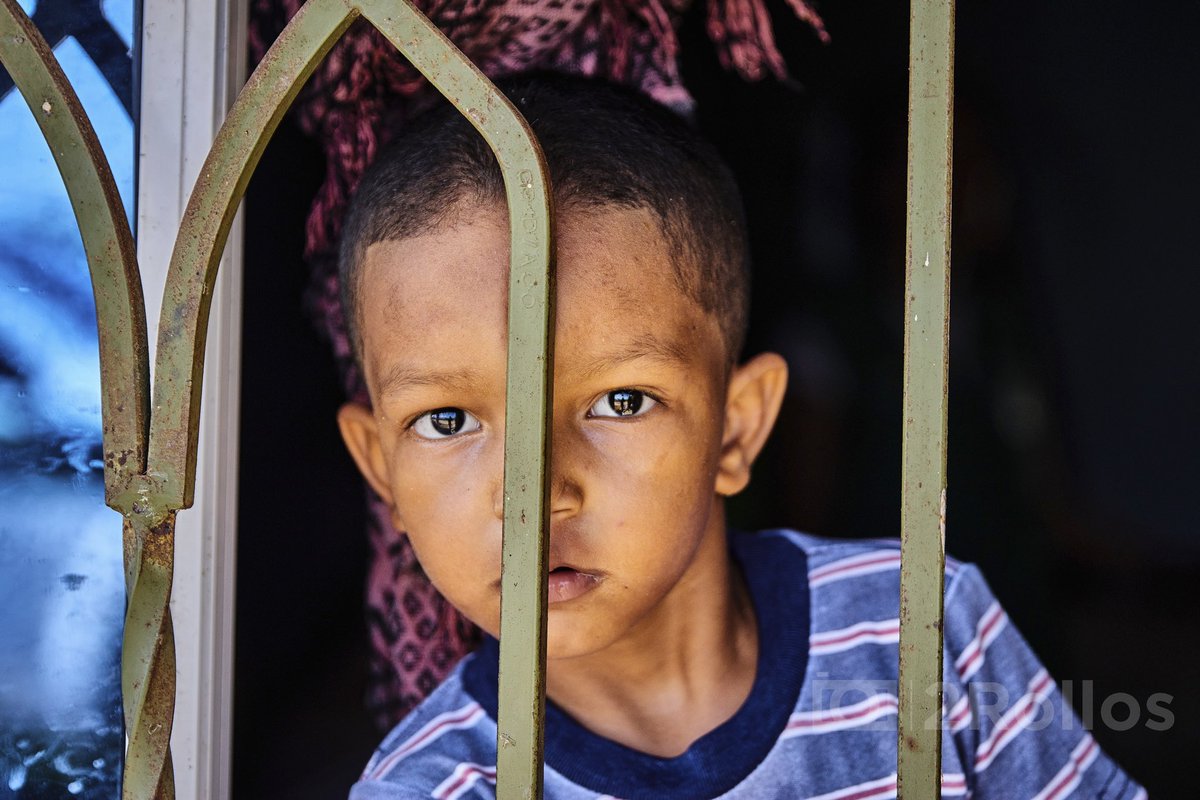 2Rollos's tweet photo. Fotografía documental @2Rollos 📸 

#photograghy #photooftheday #canon #streetphotographer https://t.co/fGrsjoY1Hq