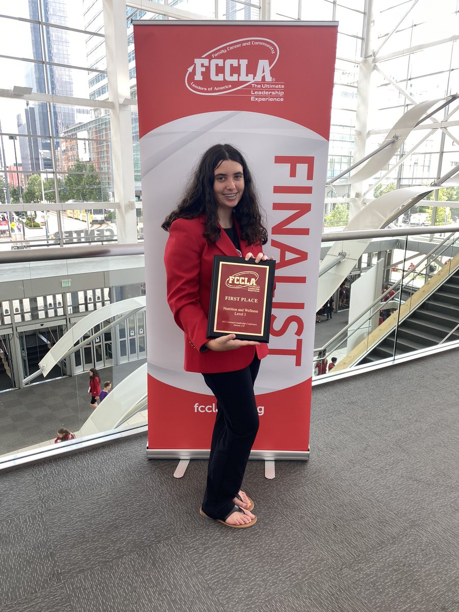 CONGRATULATIONS to Lauren Anders for her FIRST in the Nation place at the <a href="/NationalFCCLA/">National FCCLA®</a> Nat’l Leadership Conf 4 her Nutrition &amp; Wellness Project! <a href="/pentacareerctr/">Penta Career Center</a> <a href="/AWLSJH/">A. W. Junior High</a> @JimFritzAW <a href="/jerrygladieux/">Jerry Gladieux</a> <a href="/FCCLAOhio/">Ohio FCCLA</a> #fcclanlc