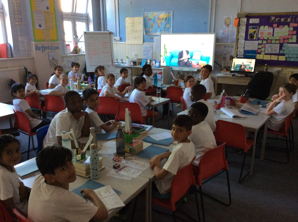 roechurch_sch's tweet photo. Year 5 thoroughly enjoyed the @Booktrust @candygourlay virtual author visit today! #booktrustrepresents #RCSReaders #WeLoveReading https://t.co/8WH3mWunOG