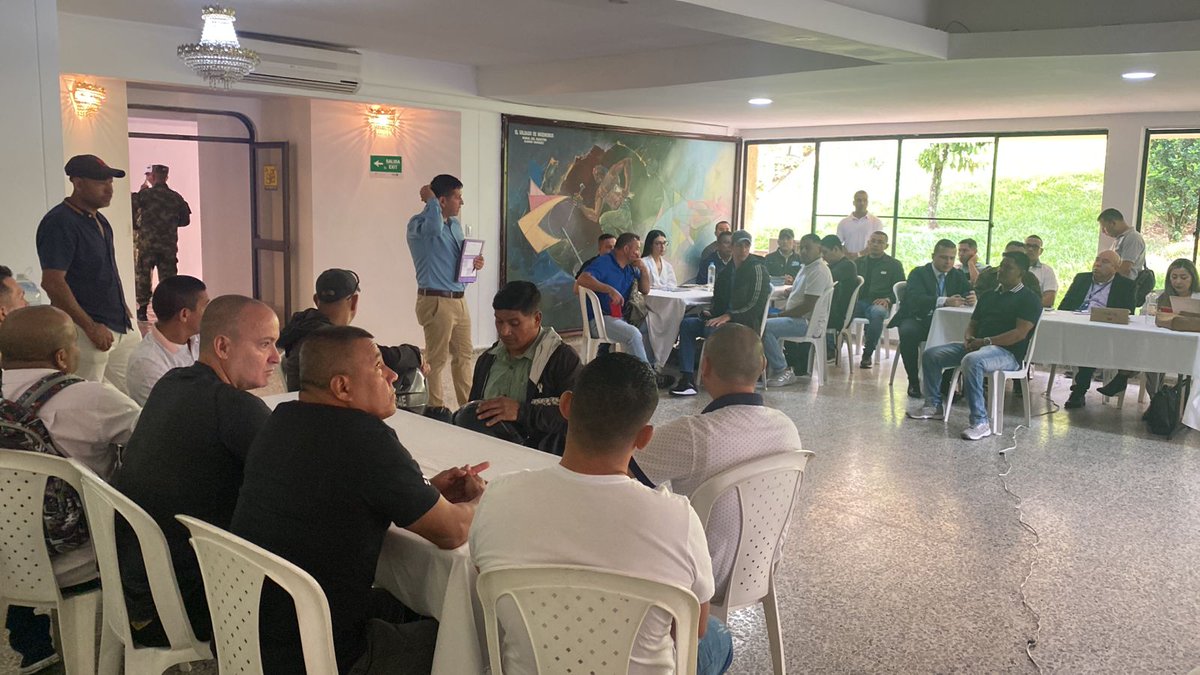 FONDETEC2014's tweet photo. En las instalaciones del Batallón de Ingenieros No. 4 General Pedro Nel Ospina, llevamos a cabo la Jornada de Asesoría No. 12 con el SAAD Comparecientes de la JEP y la ARN. Nuestros usuarios asistieron masivamente para obtener información y respuesta inmediata a sus inquietudes. https://t.co/ObC92PMAwl