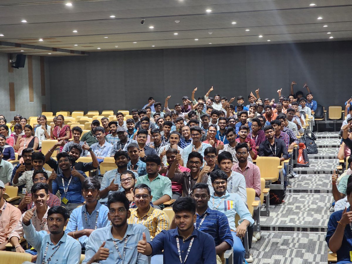 EdwiselyIndia's tweet photo. ๐ข Exciting news!
Today,our founder Harsha conducted an engaging orientation session for Y22 CSE Honors batch @KLUniversity
Heartfelt gratitude to Dr. Hari Kiran Vege for giving this wonderful opportunity.๐
and Dr.Nilu Singh for exceptional coordination ๐
#klu #edwisely #ai https://t.co/ooLK27VarA
