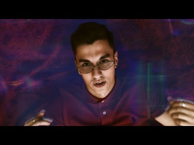 JasaD - Complicado ya está disponible en todas las plataformas digitales!!! 
Echo con mucho amor y sentimiento, a la maños de <a href="/labellalabestio/">hopeeday</a> 
<a href="/ProdbyLeirosee/">ProdbyLei</a> 
Aquí el link a YouTube:
youtu.be/EKNc-8Fln2w
Aquí en link a Spotify:
open.spotify.com/album/536TJvrS…
