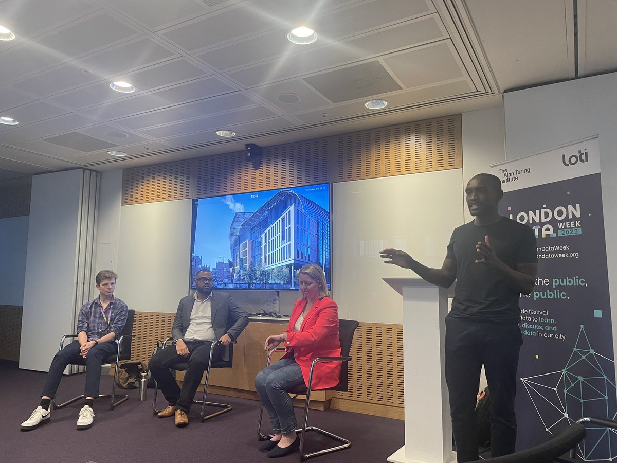 Loving the call to action from our last event of today of #LondonDataWeek talking about AI and Genome Editing at <a href="/TheCrick/">The Francis Crick Institute</a> <a href="/CrickAIClub/">CrickAIClub</a> with <a href="/DS_x_HE/">Data Science for Health Equity</a> - the public need to be more involved in these conversations to get the ethics right in the future!