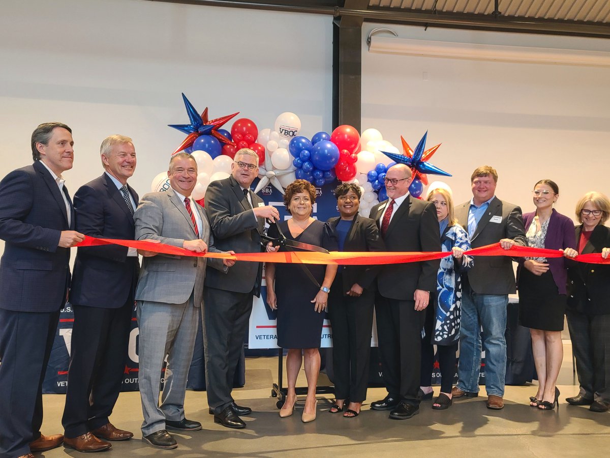 WWFSorg's tweet image. #Nebraska now has its very own Veterans Business Outreach Center, VBOC for short.  This is an arm of the @SBAgreatplains that focuses specifically on #Veteran Small Business owners.  If you are looking to grow your small business, the #VBOC and @SBA_Nebraska is there to help!