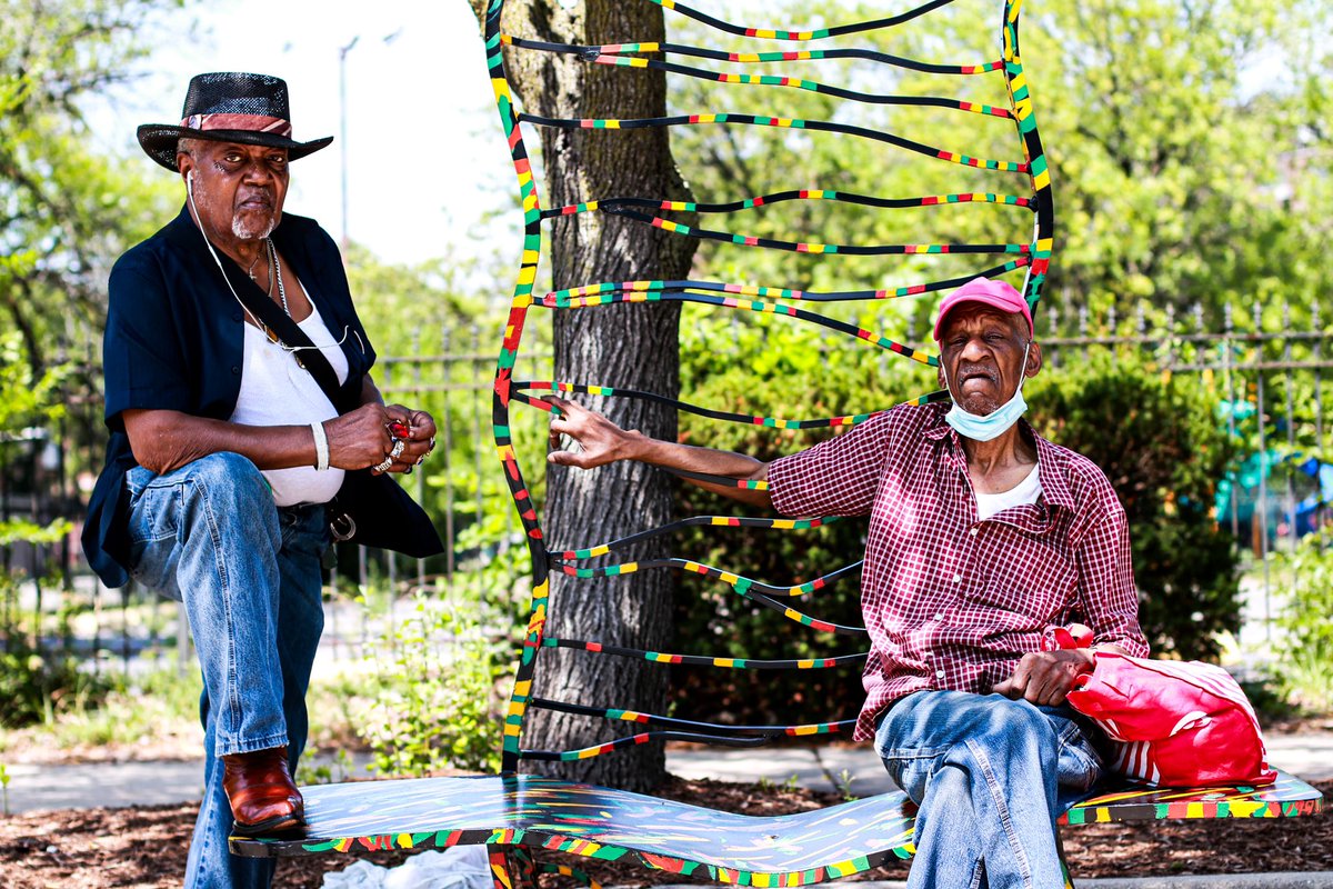 blkcitizenschi's tweet photo. Sitting at the bus stop at 32nd King Dr. , 81 &amp; 85 years old never looked so good👏🏾We’re grateful for these elders for gracefully sharing their stories with us. Who’s next? #BlackCitizensOfChicago #Chicago https://t.co/BzQzaGvwqP