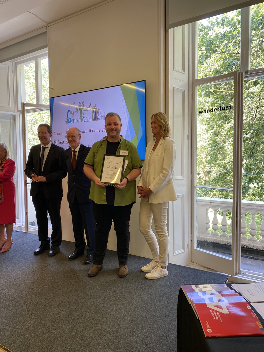 Louise Glen tweet media