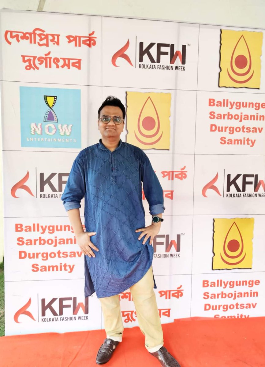 prasunindian's tweet photo. Proud to be PR of the Biggest Durga Puja in the World - Limca Book of World Record Holder 
Get ready for another surprise 
#deshapriyaparkdurgapuja 
Yesterday was the date of Khuti (Foundation) Puja

#PR #Marketing
#NowEntertainments https://t.co/qbkfB1gGmR