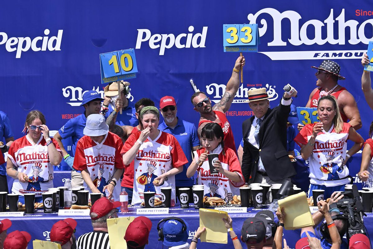 Major League Eating (@eatingcontest) on Twitter photo Huge shoutout to our powerhouse crew of Eaters this year!! #hotdogeatingcompetitions #joeychestnut #coneyisland #nathansfamous #nathanshotdog Huge shoutout to our powerhouse crew of Eaters this year!! #hotdogeatingcompetitions #joeychestnut #coneyisland #nathansfamous #nathanshotdog