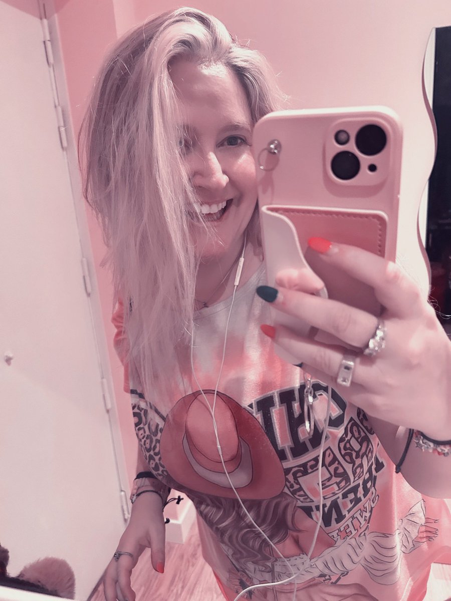 SeleneLuna3006's tweet photo. 🩷👚👙🎀🌸💄👛🌸🌸🌸🦋🦋🦋👚👚👚👚🎀🎀🎀🦋🦋🦋💦💦💦💦 ♡
#pinkgirl🎀 #pinkgirlythings #allthingspink💕 #girlygirl #pink #allthingspinkandgirly #pinkaesthetic #pinkbeautyroom #pinkeverything #pinkshopping #pinkstyle #pinkpage #pinkfeed #pinkaccount #pinkfairytale #pinkinmyfeed #prettyinpink #pinknation #pinkflatlay #princessstyle #pinkobsessed #pinkstationary #trt