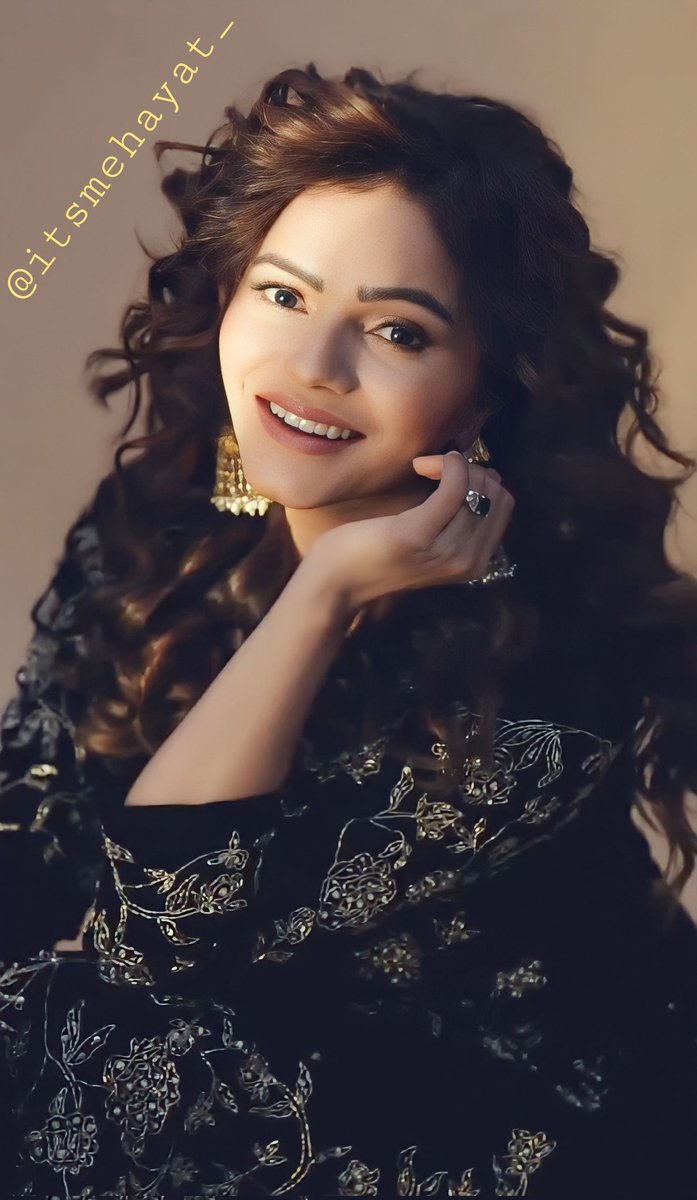 Ethereal beauty 🖤🥵. @Rubidilaik #Rubinadilaik #Rubiholics