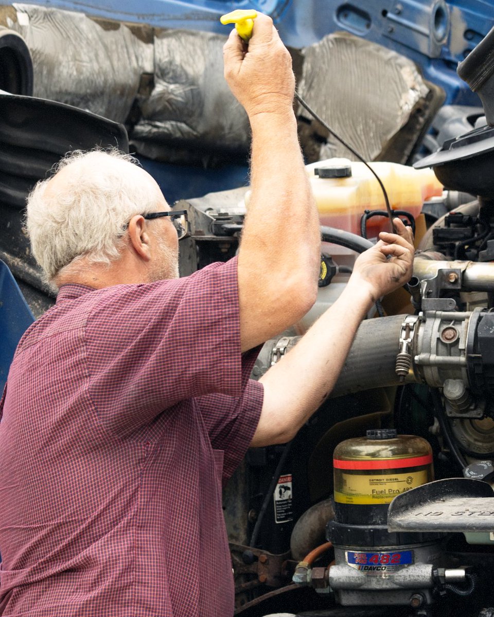 HorizonTrans's tweet photo. Pre-trip checks aren't just good to remember - they're absolutely vital for safe transport!

Call 574-862-2161 for more information today! | https://t.co/TJDGiUM3cS

#RVTransport #IndianaTransport #flatbedtowing #towaway #driveaway https://t.co/gF4jkjsVu7