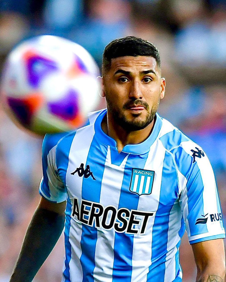 DT_Larrea's tweet photo. HASTA NUNCA ❌

#Racing I Jonathan Galván retiró sus pertenencias de la institución y se marchará en condición de jugador libre. En las próximas horas se convertirá en jugador de #SanLorenzo. https://t.co/PrMoK5Ctlx