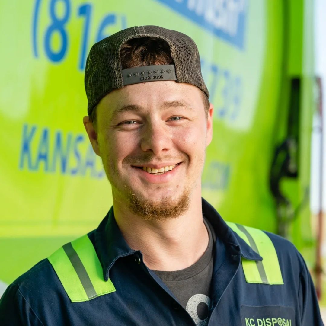 DisposalKc's tweet photo. As a local, family-owned business, we're not just about getting rid of your trash -- we're about providing you with the friendly and professional disposal services you deserve! https://t.co/ItaGnYxTTk
