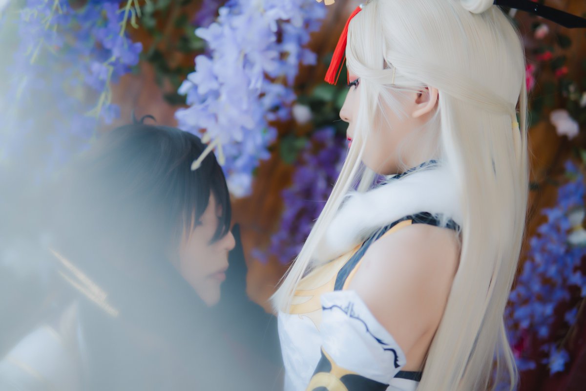CN: Zhongli | ReiChuu Owo
CN: Ningguang | Desiree Chua

#GenshinImpact #genshinimpactcosplay #genshin #zhongli #zhonglicosplay #ningguang #ningguangcosplay #miHoYo #cosplay #anime #game #fyp #reichuuowo #photography #cosplayers