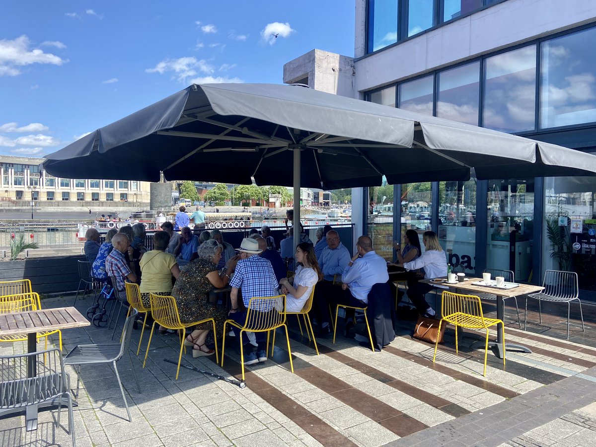 lausen_aj's tweet photo. Such a beautiful morning @ #Bristol harbourside (@mshedbristol) marking #AMD2023, raising awareness of #mesothelioma &amp; remembering those who have sadly battled with this awful disease. We must do more to protect future generations from this deadly material #ActionMeso @Mesouk https://t.co/6s0NMkTYu5