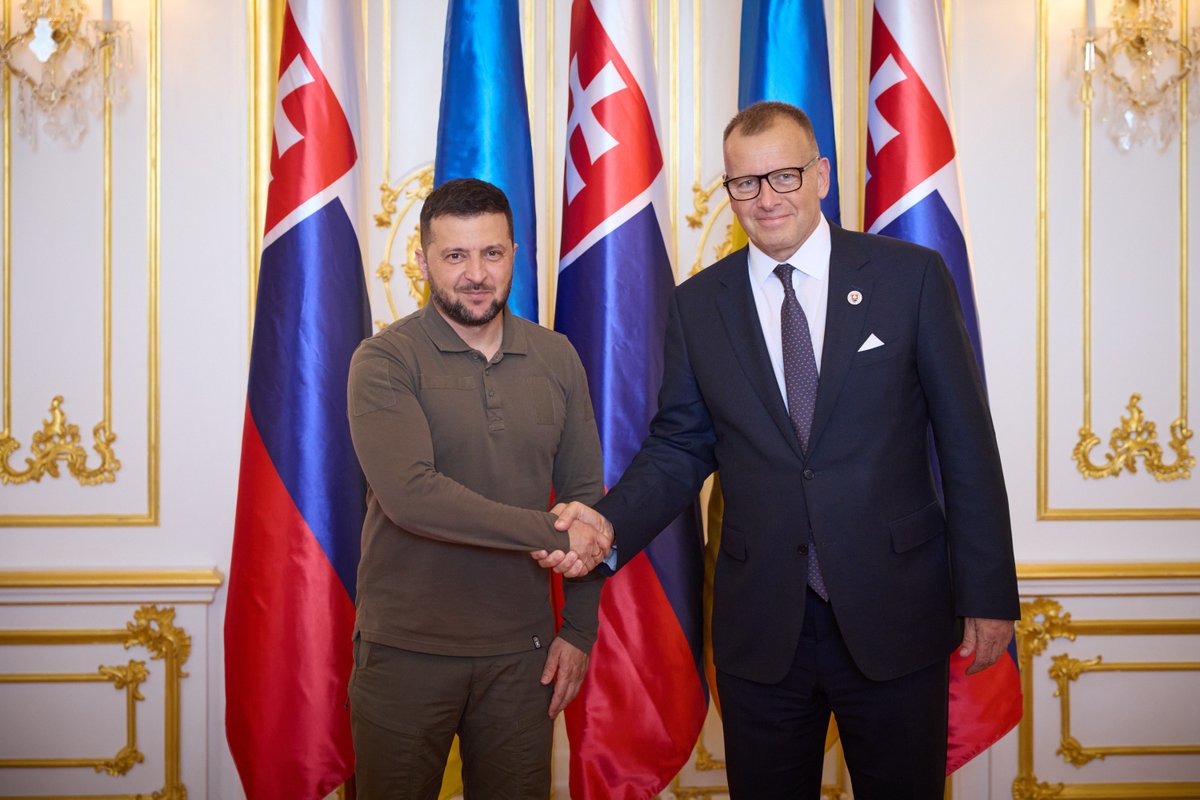 Volodymyr Zelenskyy / Володимир Зеленський tweet media