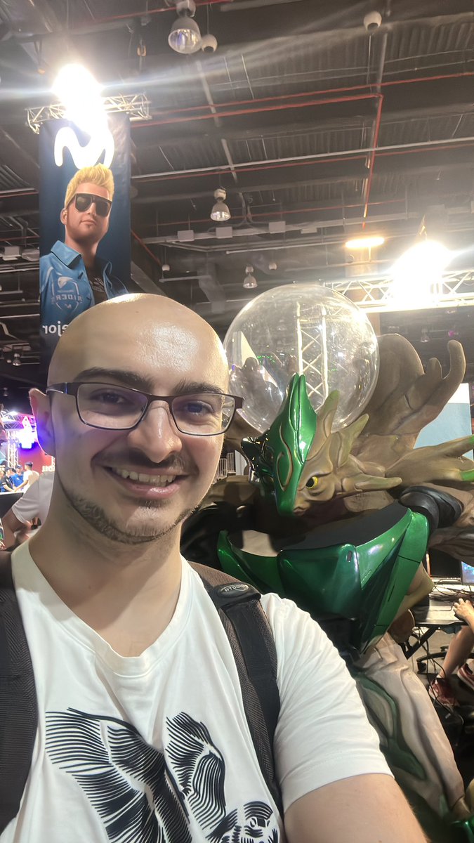 almansano's tweet photo. A ver el sorteillo @chest95 
#DHCybertitans https://t.co/f5DtLKz2ae