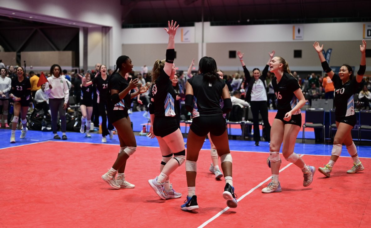 ‘23 Triangle 17 black season has come to a close. Tied for 5th in 17 open at the Girls Junior National Championship out of 36 of the top teams in the country. They have an overall record of 69-15. They've made Triangle history. And most importantly, they played together.