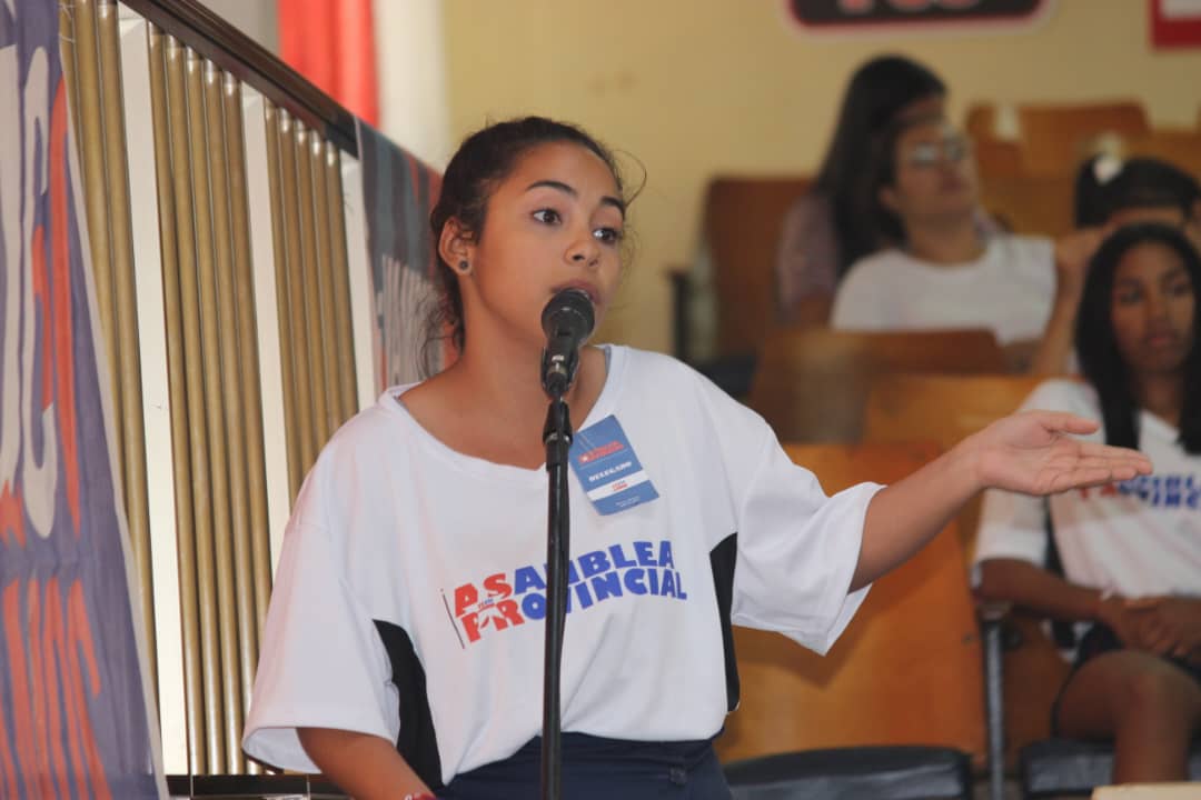 Feem_Granma's tweet photo. Espacio propicio para el debate, intercambio de experiencias y la búsqueda de las soluciones a las problemáticas que hoy presenta la #FEEM 🇨🇺💙 https://t.co/3xa7v6B4Qg