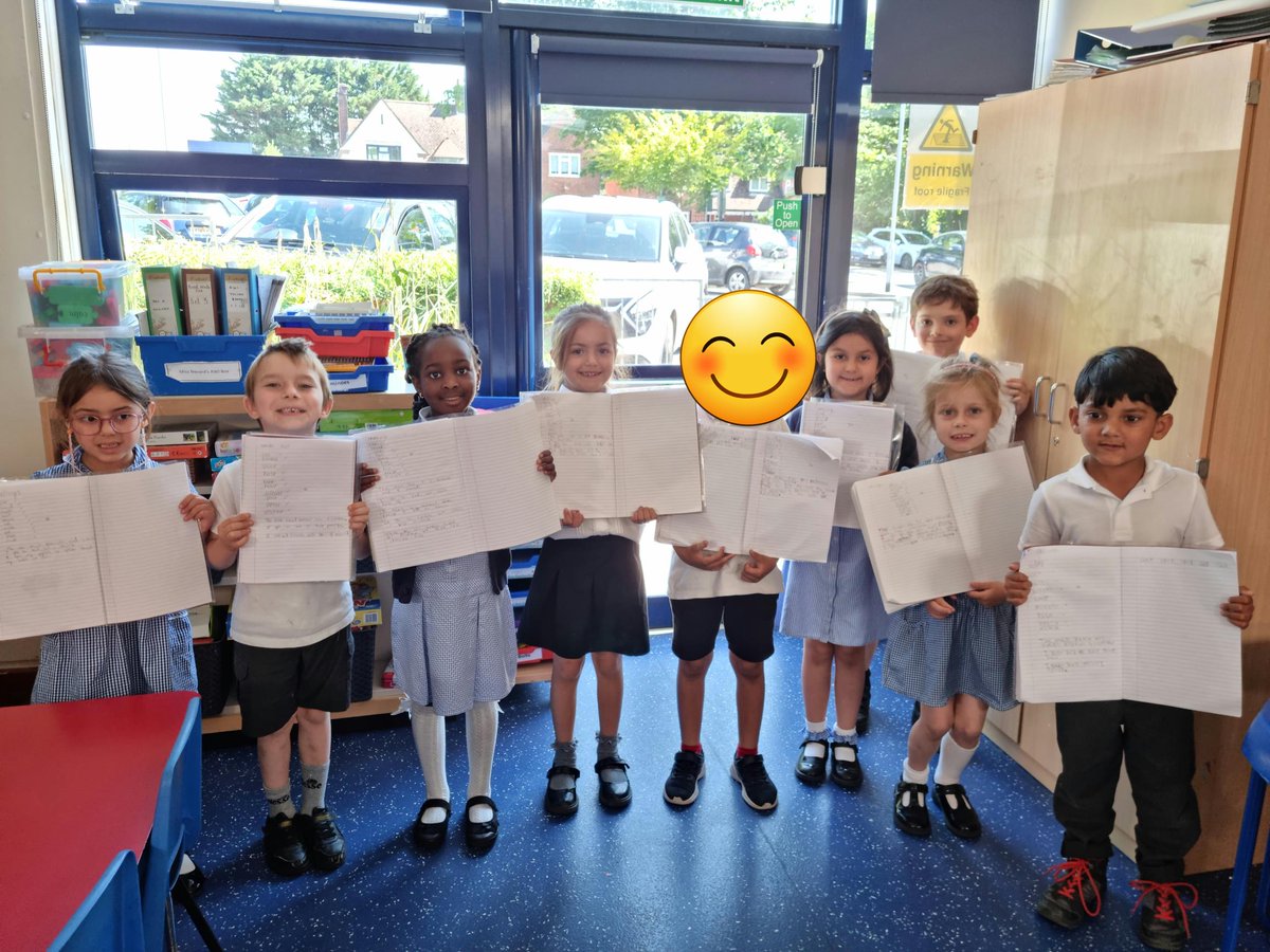 MrsCheungBF's tweet photo. Lemon's achievers and super spellers for this week ⭐️ ✍️👏

@HeadBeechfield @BFS_Watford https://t.co/wkiEV3hDWv