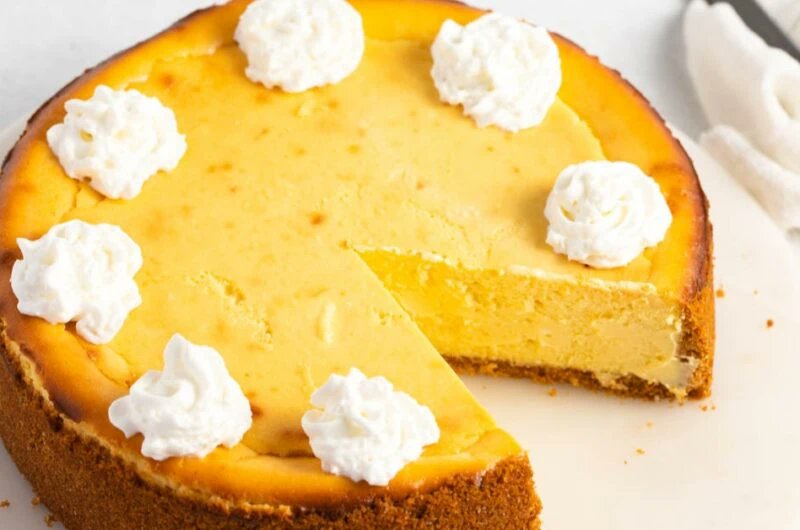 Looking for your next #baking challenge? Make this creamy lemon cheesecake. #dessert cpix.me/a/173096755