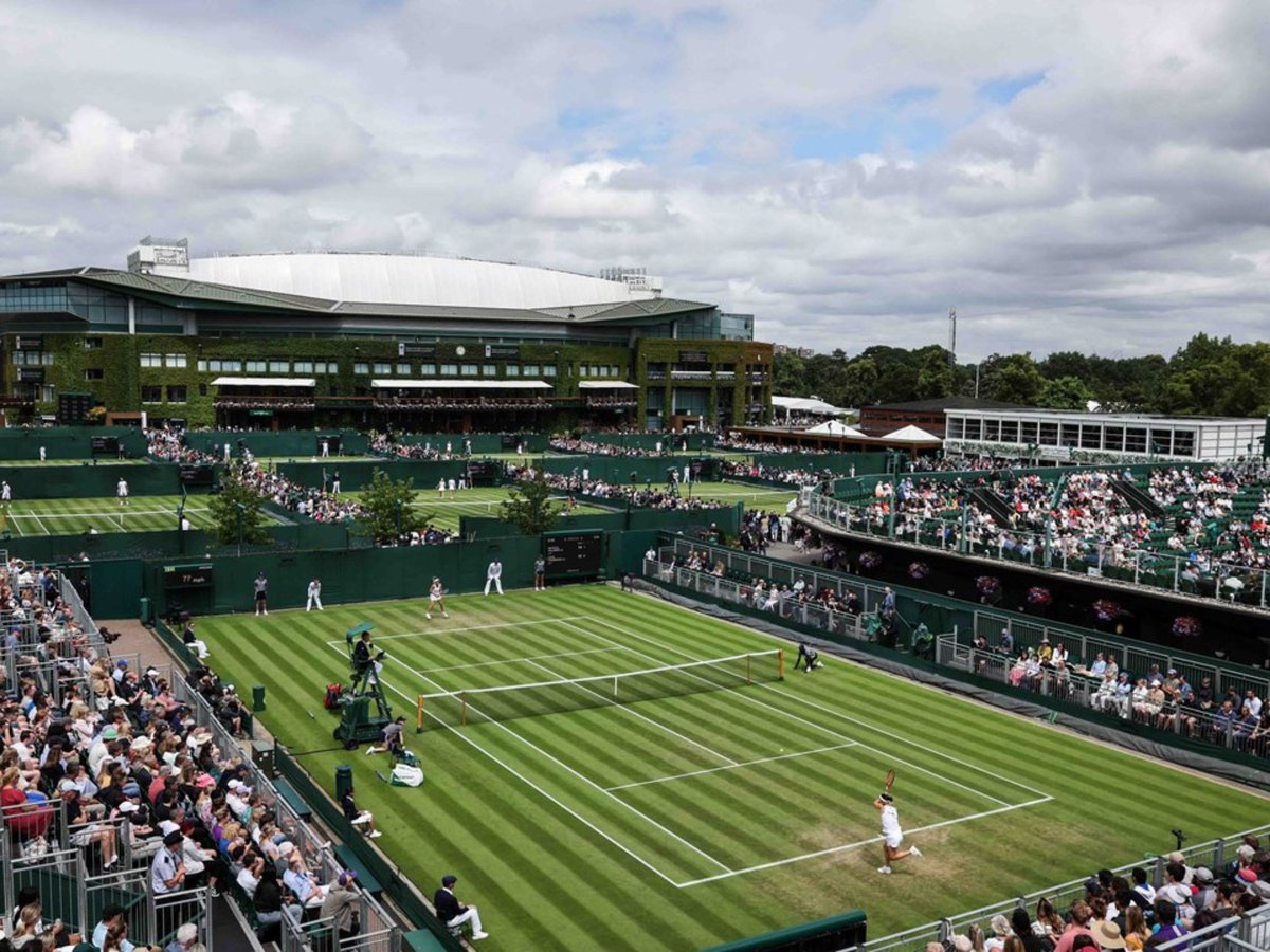 SportsInnoX's tweet photo. This year, @Wimbledon is leveraging tech to revolutionize the fan experience. In a collab with IBM, they will introduce AI-powered commentary &amp; player analysis, taking fan engagement to new heights.

#SportsInnovationX #SIX #SIXConnects #Wimbledon2023 #Wimbledon https://t.co/kZuCGPRVF3