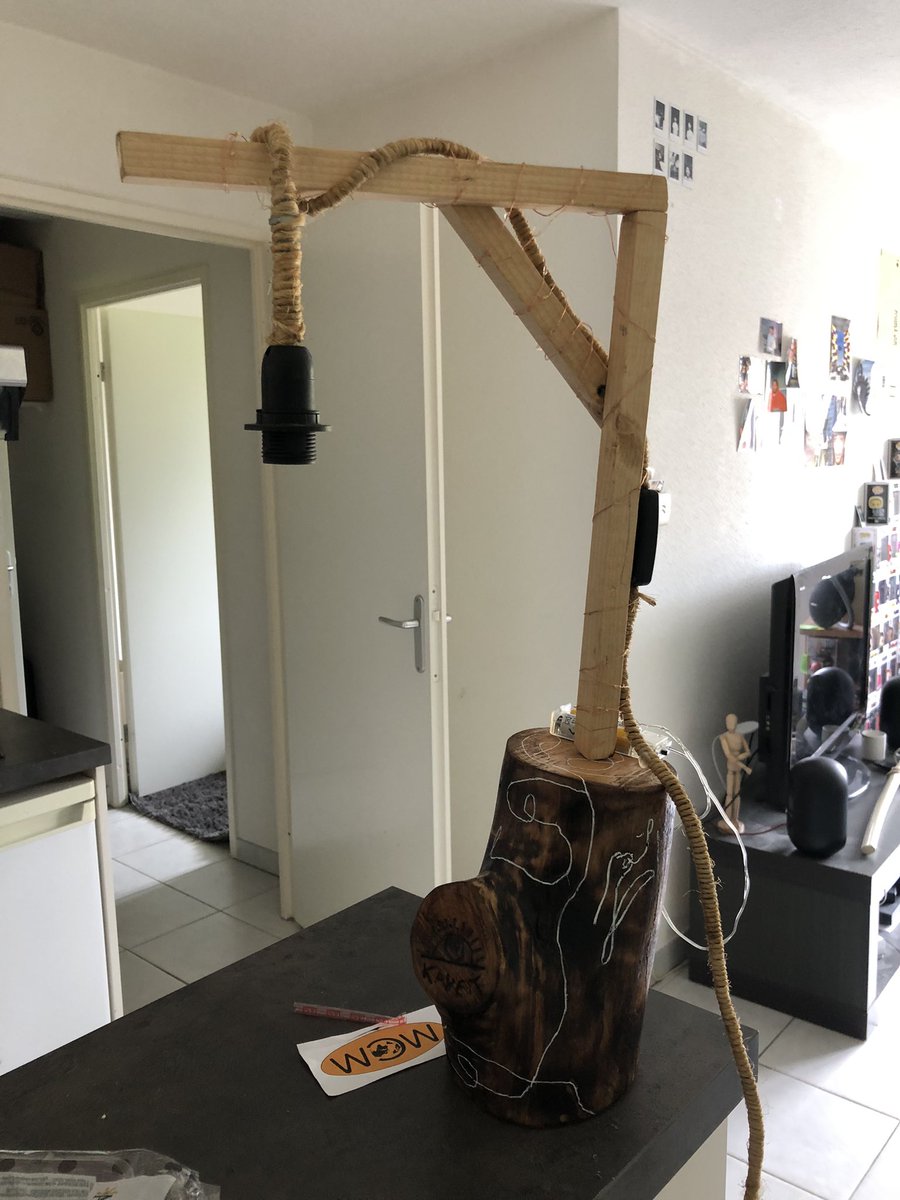 thomas_auble's tweet photo. @WankilStudio Ici ça fais du design d’objet https://t.co/4ke4taksBg