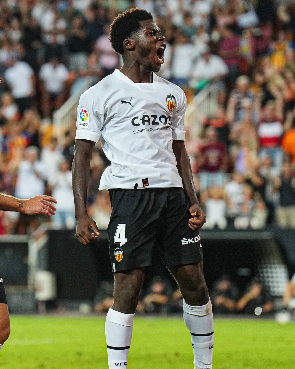 PietroSnicks's tweet photo. #American star Yunus #Musah 🇺🇸 is nearing a move to #Fulham.

The 20-yr old midfielder was in contact with #Milan but the coach failed to convince the player on the sporting project. Fulham will bid £20M to secure the transfer.

Deal is close 👍✅ https://t.co/SchqQ2vqIa