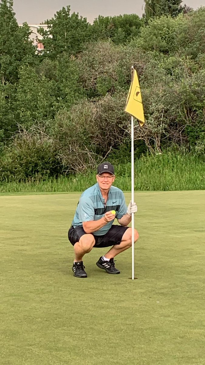 kevberze's tweet photo. Hole in one at the Hamptons hole #9. https://t.co/AnaY7zij3o