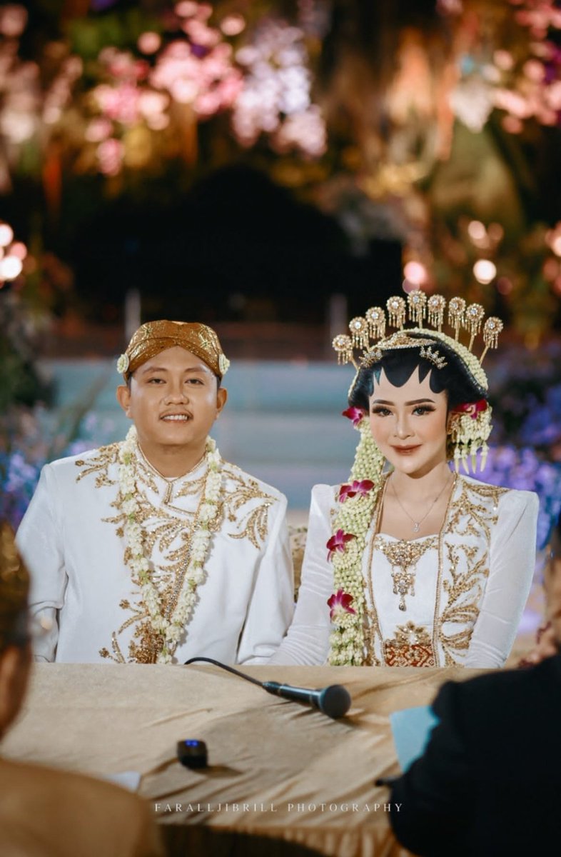 sriwns's tweet photo. Mugi langgeng saklawase ya
Denny Caknan dan Bella Bonita 🫶🏻
#dennycaknan #dennycaknanmenikah #bellabonita #madiun #ngawi #sriwns #satru https://t.co/HO0be92j3m