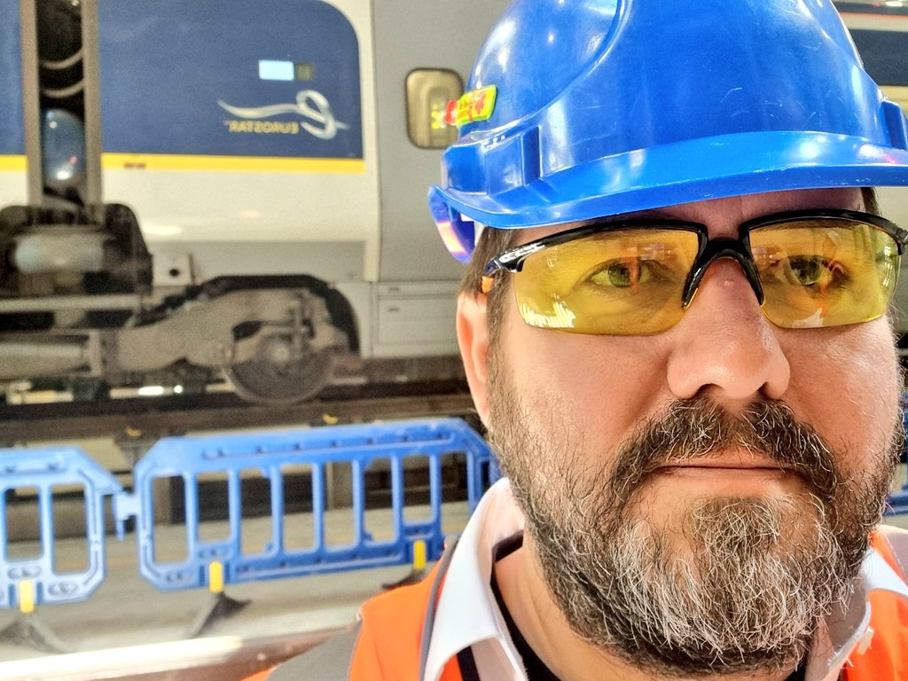 Noel Dolphin tweet media