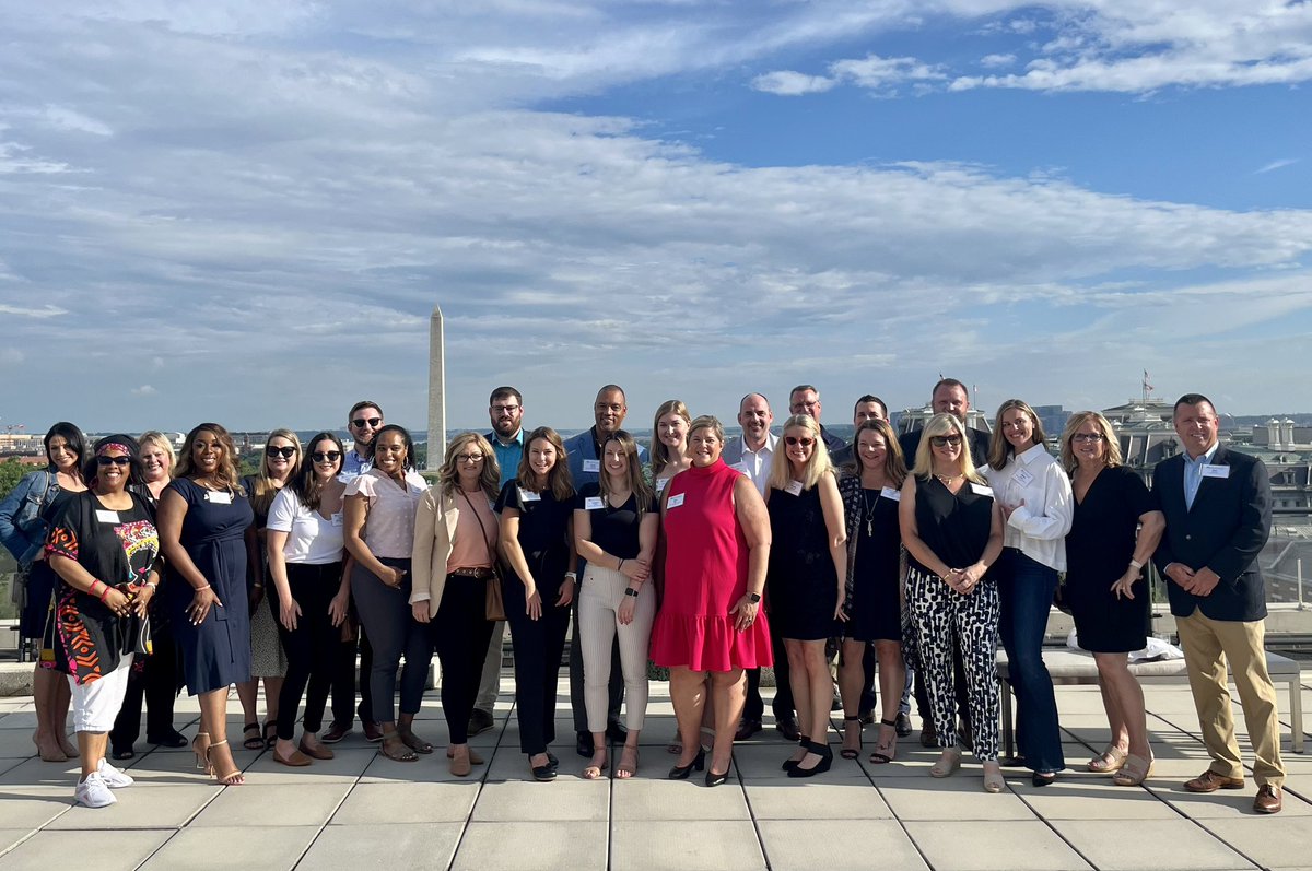 Last week, we welcomed the newest cohort of the Business Leads fellows to #WashingtonDC to kick off a summer of collaboration. Alongside chamber peers, fellows will participate in hybrid workshops designed to help them implement effective #talent pipelines in their communities.