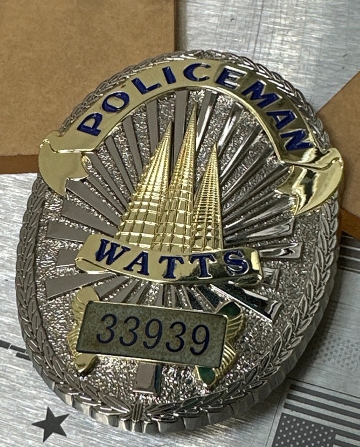 Graphicspider's tweet image. dong some engraving