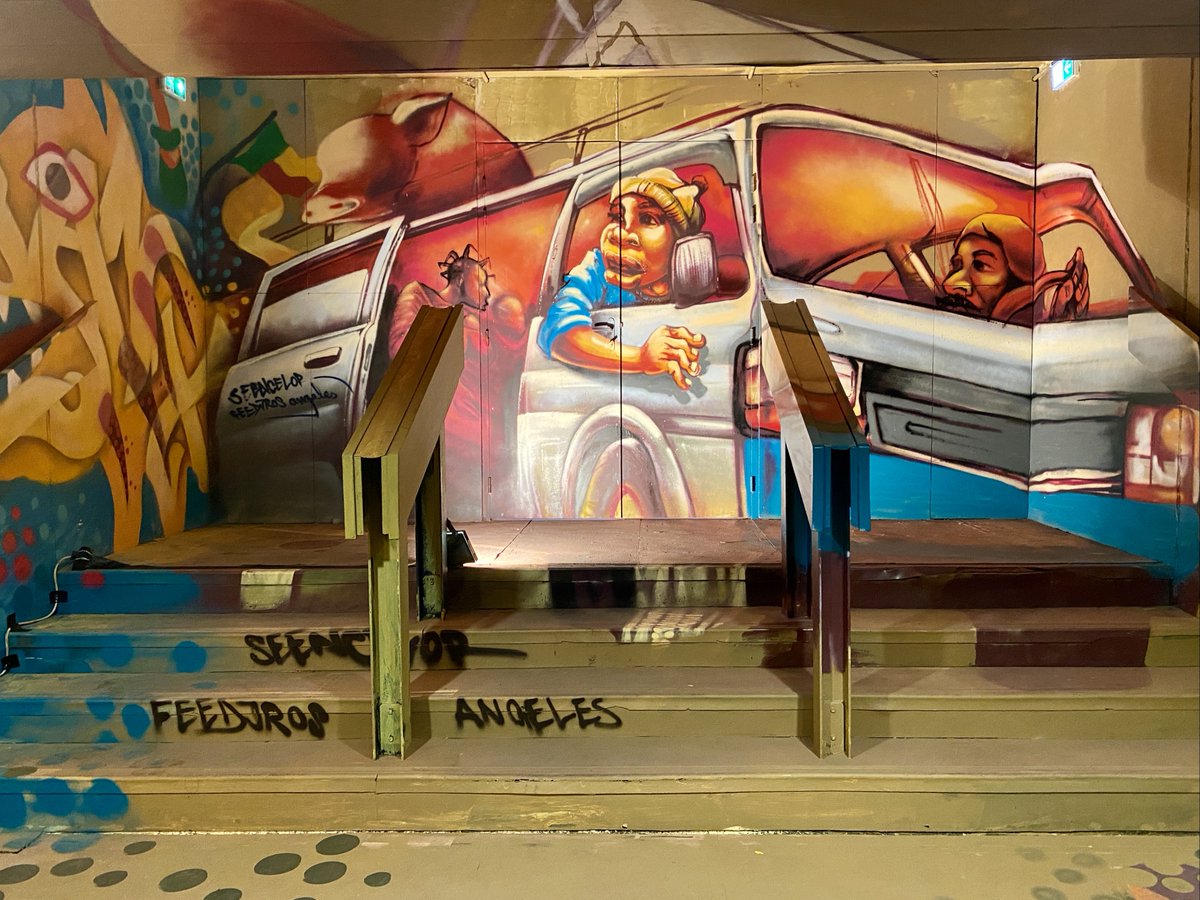 CergyPontoise95's tweet image. Top départ du temps fort de #CapsAttack dans le Grand Centre de la @villedecergy ! 🤩💯 Pour l'occasion, découvrez la peintinoire, grande nouveauté cette année dans l'ex-patinoire de Cergy ! 🙌
📍 Véritable musée éphémère, le lieu a été investi par les artistes d'Art Osons.