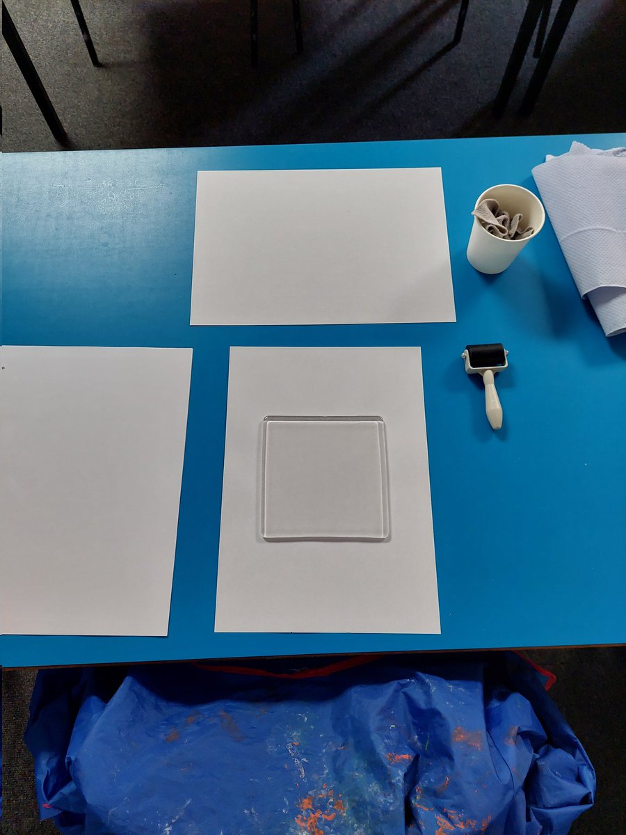 Oates27's tweet image. Last day of Ash class activities week, so I ran a gelli plate printing workshop! Lots of mess and fun!
Taking bookings for 2023-2024 if any schools are interested. #edutwitter
#education #primaryart #art #printing