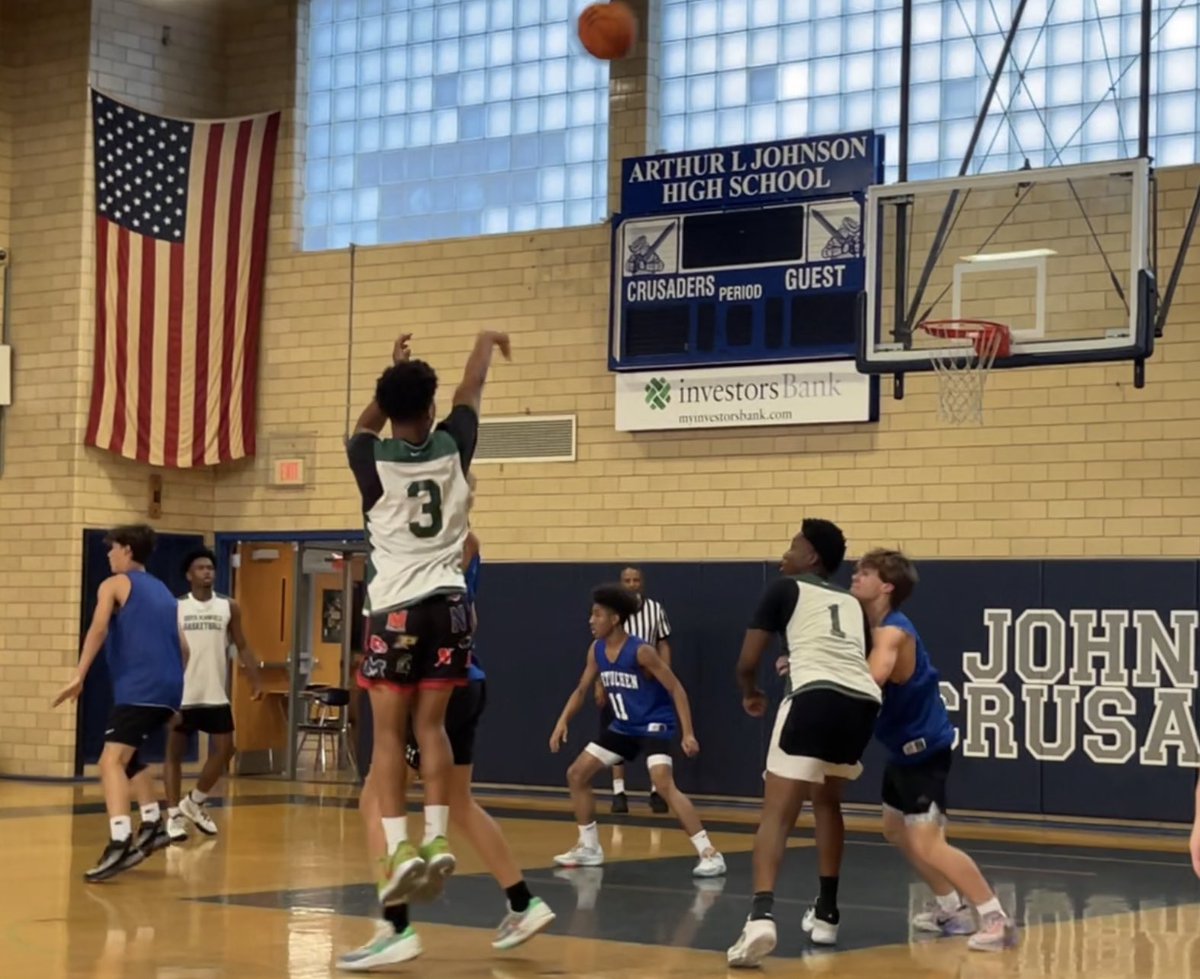 gmchoops's tweet image. Watch GMC Hoops Highlights - Metuchen vs. South Plainfield - Tri-County Summer League - July 6, 2023 at youtube.com/watch?v=HxnECJ… via @YouTube.  #njhoops #gmchoops #sphoops #metuchenhoops #tricounty #SummerLeague @SP___Basketball @metuchenfans